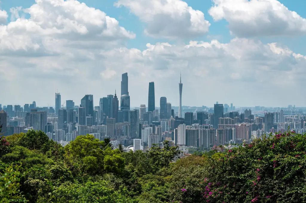 托盘与周转箱如何协同管理：提升山东制造企业物料周转效率的实践思路