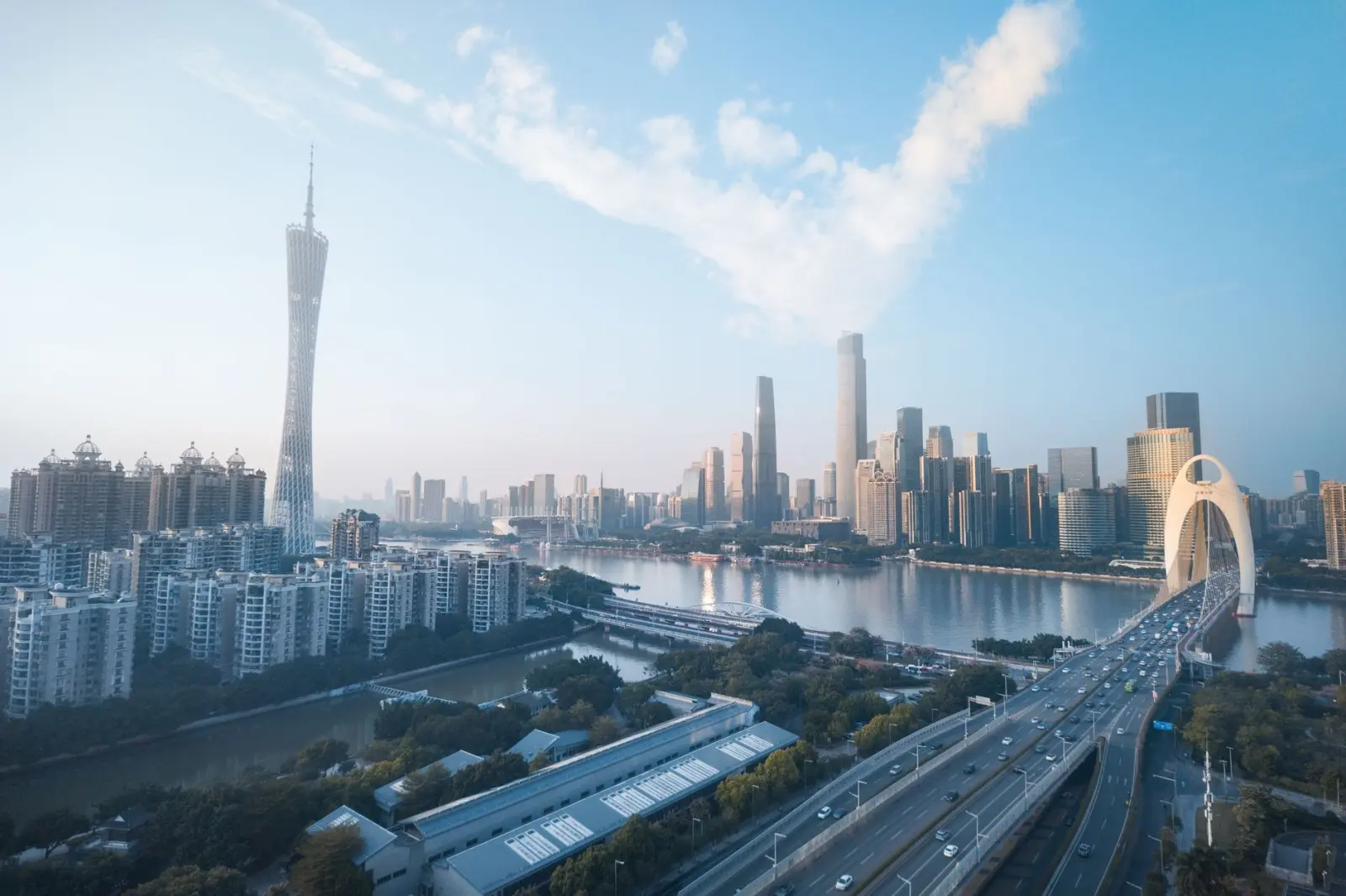 临沂朗日仓储货架与托盘搭配方案:提升仓库空间利用率实践指南