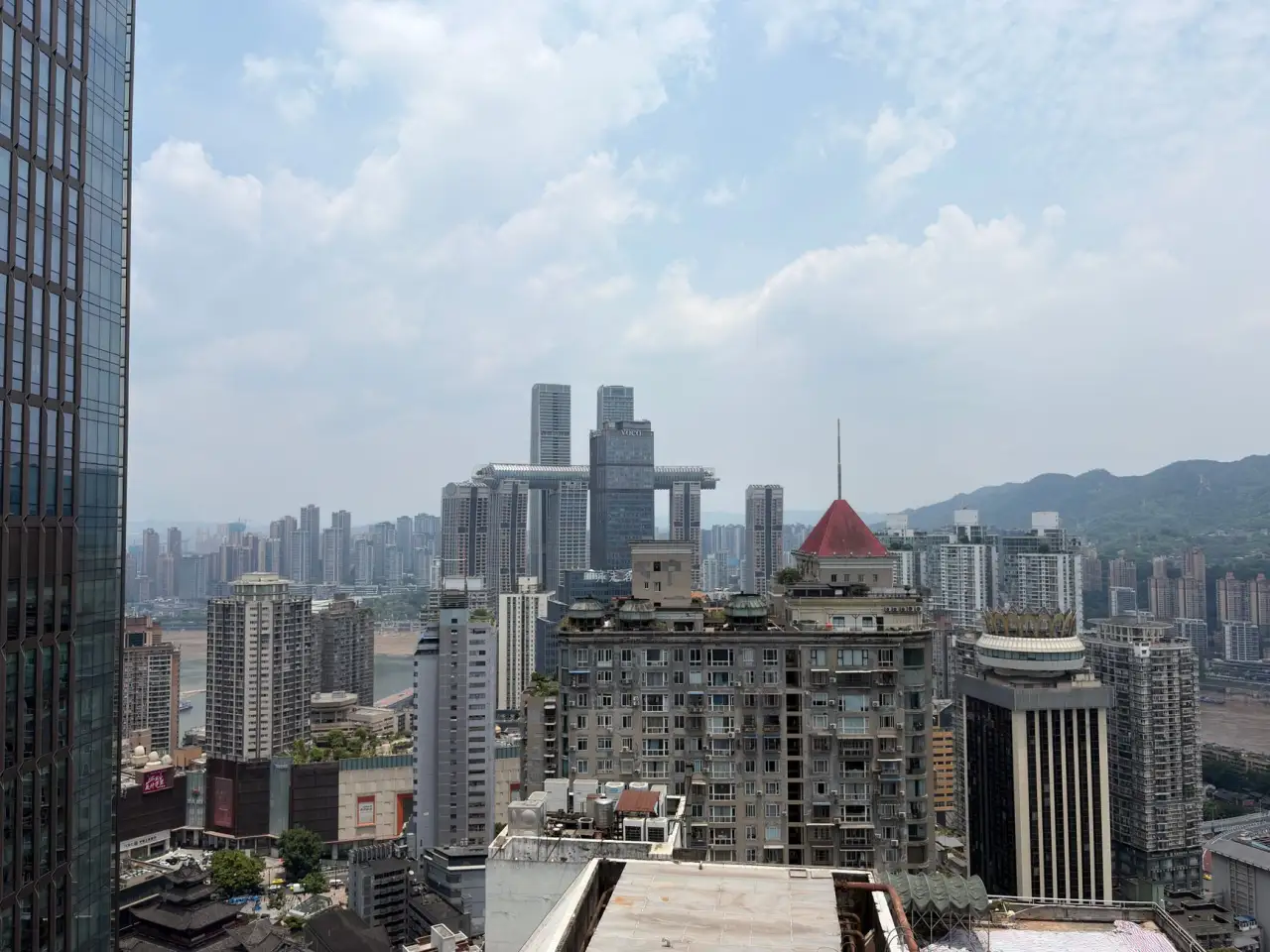 山东仓储货架与托盘选型要点及空间利用率提升方法