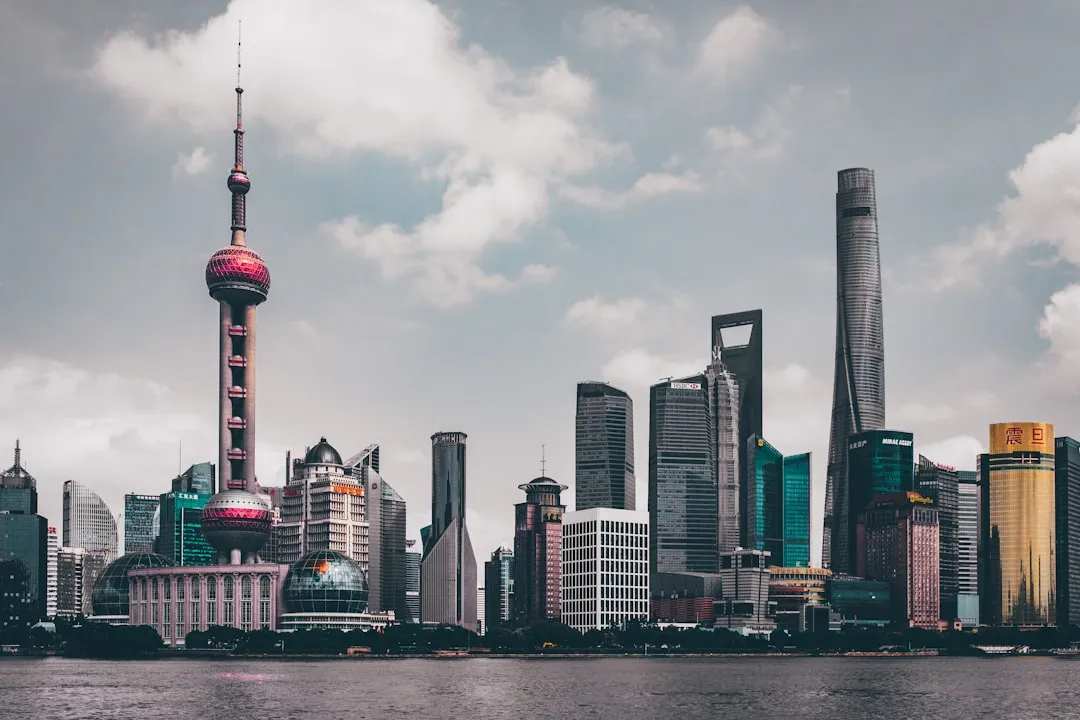 临沂朗日仓储货架选型指南：提升仓库空间利用率的关键因素