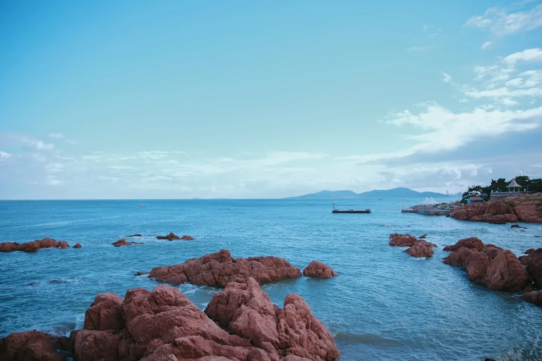 物流笼车与周转箱在制造业物料周转中的协同应用解析